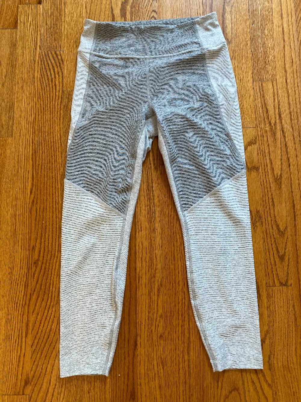 Outdoor Voices Two Tone Leggings - Small